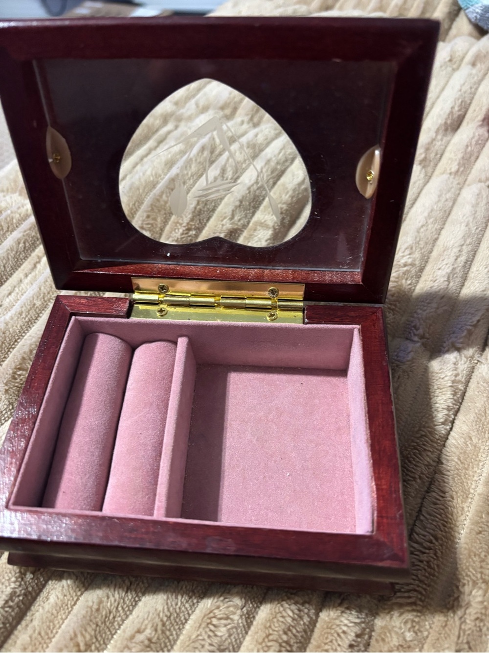 Heart Glass Top Wood Jewelry Box - Brown - Picture 3 of 7